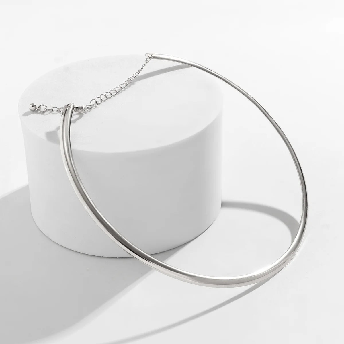 Elegant Simple Chunky Circle Torques Necklace for Women Trendy Choker Collar Fashion Jewelry on the Neck Accessories Female
